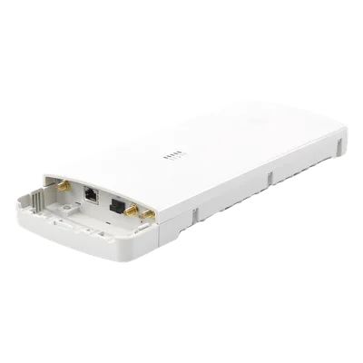 Punto de Acceso / MU-MIMO 4x4 / 802.11ac Wave 2 / Hasta 1.2 Gbps / 120 Suscriptores / GPS Sincronizado / 4.9-5.97 GHz