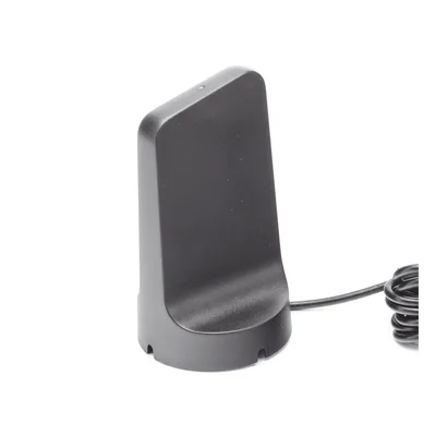 Amplificador de Señal Celular para Vehículos / 4G LTE y 3G / Cobertura 32x / Puerto USB 5V/2.1A / Soporte hasta 7.5 Pulgadas / Antena Magnética