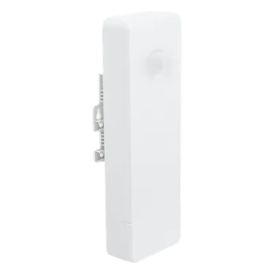 Suscriptor Inalámbrico / 5 GHz / MIMO 2x2 / 140 Mbps / Antena Integrada 14 dBi / Alcance 3 km (1.86 mi) / IP55