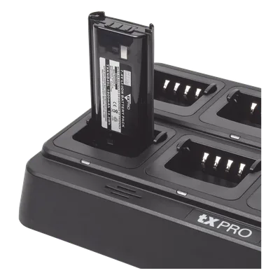 Cargador de Escritorio / 8 Cavidades / Dual Química Ni-MH y Li-Ion / 15 V 8 A / 100-240 VCA