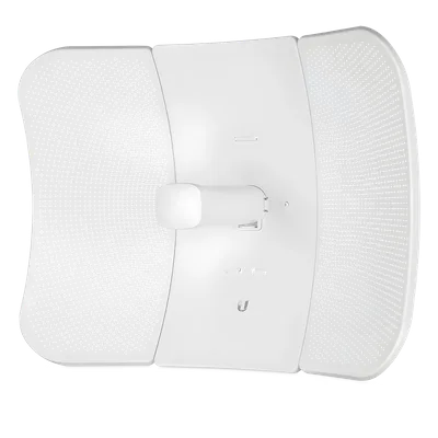 CPE Punto a Punto / 5 GHz / 450 Mbps / Antena 26 dBi / 80 MHz / PoE 24V / -40 a 70°C