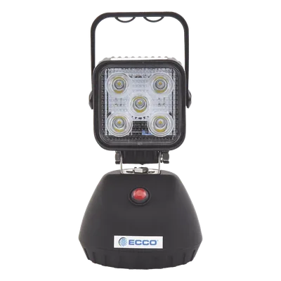 Luz de Trabajo Recargable / 650 Lúmenes / 5 LED 3W / IP67 / Montaje Magnético / 3-4 Horas Autonomía
