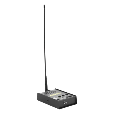 Radio Base / UHF 450-470 MHz / 10 Canales / 2 Watts / Alimentación Dual 110 VAC-12 VDC / Gabinete Metálico