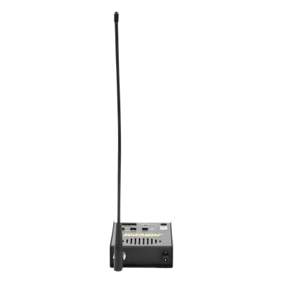 Radio Base / UHF 450-470 MHz / 10 Canales / 2 Watts / Alimentación Dual 110 VAC-12 VDC / Gabinete Metálico