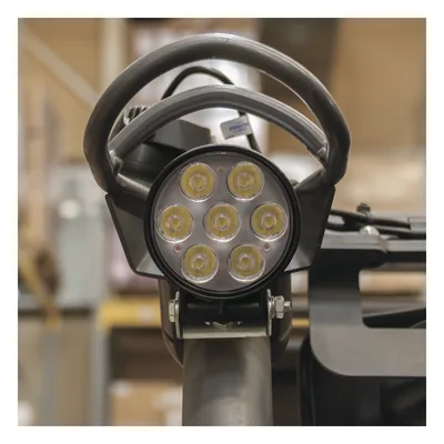 Luz de Trabajo LED / 1000 Lúmenes / Voltaje Universal 12-80 VCC / IP67 / Montaje Fijo 3.3 x 3.3 x 2.1 in