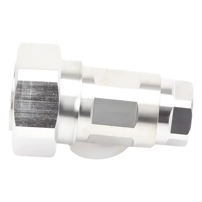 Conector Coaxial DIN 7/16 Macho / 50 Ohm / 0-7500 MHz / 1.0 kW @ 900 MHz / IMD -120 dBm / 884 Vrms