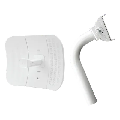 CPE Inalámbrico / 5 GHz / 23 dBi / 100 Mbps / 10/100 Mbps / PoE 24V / -40 a 70°C / 1.19 x 0.88 x 0.60 ft