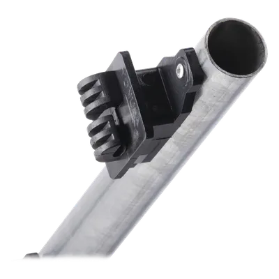 Poste de cerco eléctrico / 1.2 m (3.9 ft) / Acero galvanizado G60 / 5 aisladores de paso / 18 kV dieléctrico