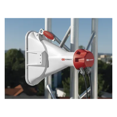 Antena Sectorial Asimétrica / 17 dBi / Haz 60° / 5180-6000 MHz / Conectores N Hembra