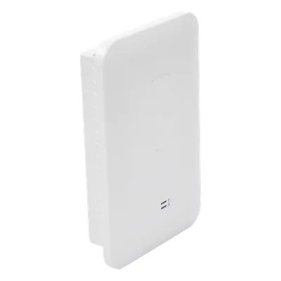 Access Point WiFi cnPilot e500 para exterior, IP67 grado industrial, Filtros para coexistencia con redes LTE, doble banda, antena omidireccional y puerto PoE secundario