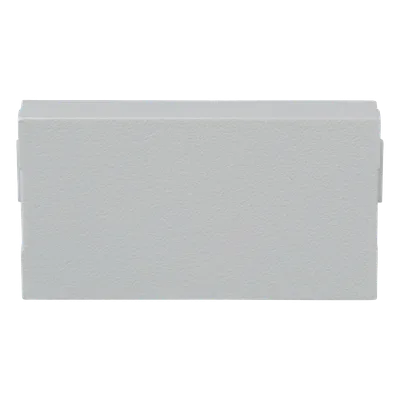 Módulo de Tapa Ciega / Insertos Inclinados y Planos / Diseño Curvo con Etiquetas / Acceso Frontal / Material ABS