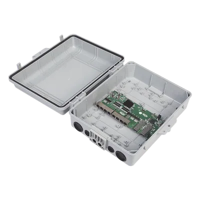 Switch PoE Inverso / 7x PoE In 24V / 1x PoE Out 24V 1A / 2x SFP / IP67 / 20 Gbps / 10.8x9.5x5.1 in