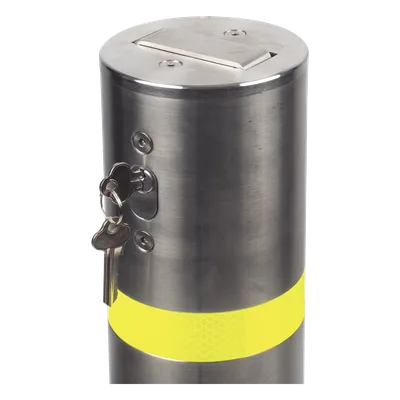 Bolardo Desmontable / Acero Inoxidable SS304 / 900 mm (2.95 ft) Altura / 114 mm Diámetro / 3 mm Espesor / Punta Plana