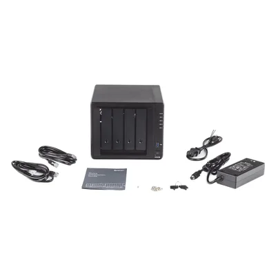 Servidor NAS de escritorio con 4 bahías / Expandible a 9 bahías / Hasta 144 TB