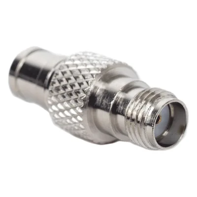 Adaptador en Línea / Conector SMA Hembra a SMB / Cuerpo Bronce Niquelado / Aislante Teflón