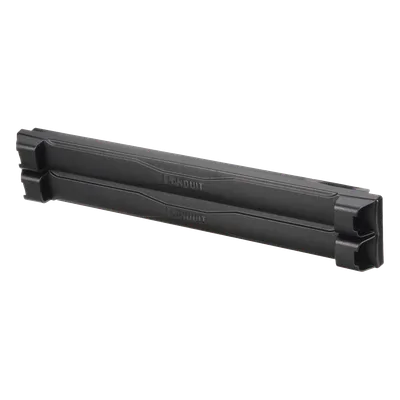 Tapa Ciega de Rack / 2 UR / 19" / Instalación sin Herramienta / Compatible con Orificios Cuadrados 3/8" / Diseño Plano