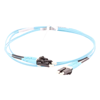 Jumper de Fibra Óptica / OM3 50/125 / LC-LC Dúplex / OFNR Riser / 2 m (6.56 ft) / Aqua