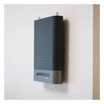Amplificador de Señal Celular / Cobertura 1,200 m² (13,123.4 ft²) / 4 Antenas Interiores / Multioperador / Instalación Sin Perforaciones