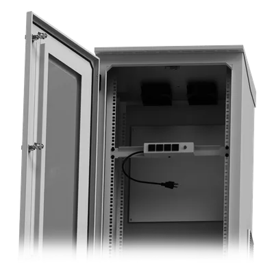 Gabinete de Piso Exterior / Rack 19" 16 U / Ventiladores con Termostato / IP-54 / Espacio para 2 Baterías / 110 VCA / 600 x 1429 x 5 mm