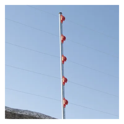 Aislador de Paso para Cerco Eléctrico / Aislamiento 18 kV / Resistencia Mecánica 10.2 kg / Protección UV / Diseño Anti-Arco / Polipropileno y Policarbonato