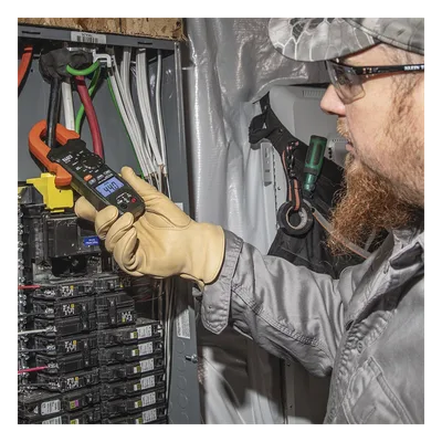 Amperímetro de Gancho / 400A CA / CAT III 600V / Probador de Fase / Divisor de Línea / Retroiluminado / 2 m (6.6 ft) de Protección ante Caídas