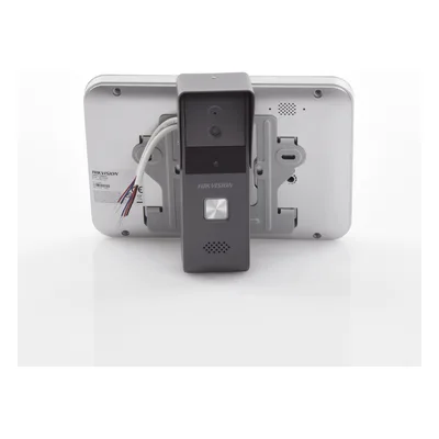 Kit de Videoportero Analógico / Pantalla LCD 7" / Resolución 800x400 / Cámara Pinhole 720x576 @ 30 fps / Ángulo 98° / IP65 / Expandible 3 Monitores y 2 Frentes de Calle