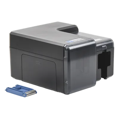 Impresora de Tarjetas / Inyección de Tinta Térmica / 600 x 1200 dpi / Borde a Borde / Una Cara / CR80