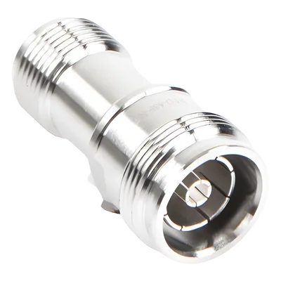 Adaptador RF en Línea / 4.3-10 Macho a N Hembra / 50 Ohm / 5,500 MHz / PIM -160 dBc / VSWR 1.10:1