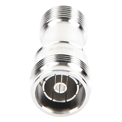 Adaptador RF en Línea / 4.3-10 Macho a N Hembra / 50 Ohm / 5,500 MHz / PIM -160 dBc / VSWR 1.10:1