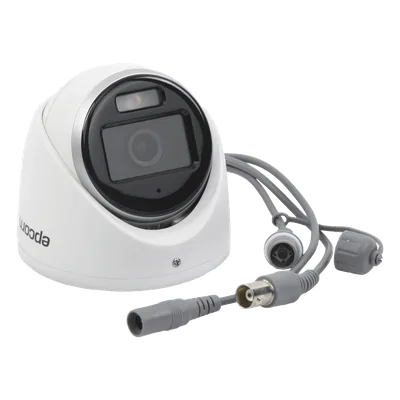 Cámara Turret TURBOHD / 3K 5 Megapixel / Color 24/7 / Luz Blanca 20 m (65.6 ft) / IP67 / Micrófono Integrado / 4 Tecnologías / Lente 2.8 mm