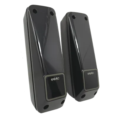 Fotocelda infrarroja / Alcance 20 m (66 pies) / IP54 / Alineación automática / 24 VCA/VCC / ±90° regulación horizontal