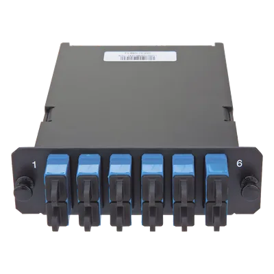 Placa Acopladora de Fibra Óptica / 12 Fibras Monomodo OS2 / 6 Conectores LC Duplex / Pérdida de Inserción ≤0.35 dB / Color Azul TIA/EIA-568-C.3