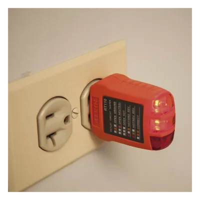 Probador de Tomacorrientes / Secuencia de Luces LED / Cableado Correcto/Incorrecto / Resistente a Caídas 2 m (6.6 ft) / UL 1436 y CSA C22.2 No. 160 / 110/125 VCA 50-60 Hz