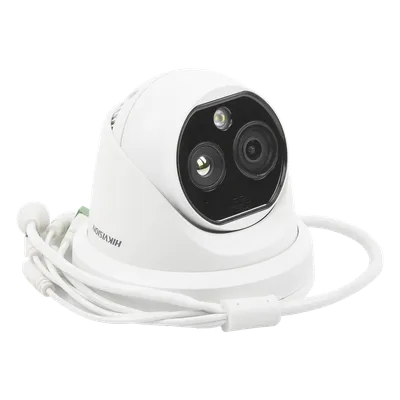 Turret IP Dual / Térmica 1.8 mm (160 x 120) / Óptico 2 mm (4 Megapixel) / Detección de Personas 53 mts / 15 mts IR / Exterior IP67 / PoE / Termométrica / Detección de Temperatura / Sirena y Luz / Micr