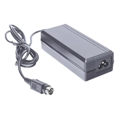Fuente de Alimentación AC-DC / Entrada Universal 100-240V / Salida 15V 4.3A / Eficiencia >85% / Protección Integrada