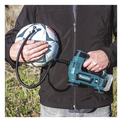 Inflador Inalámbrico / 121 PSI / 12V CXT / 10 L/min / Manguera 650 mm / 1.2-1.3 kg