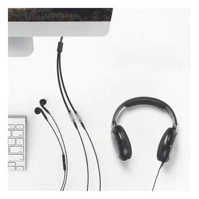Divisor de Audio / 3.5mm Macho a 2x 3.5mm Hembra / 25 cm (0.82 pies) / TPE / Negro