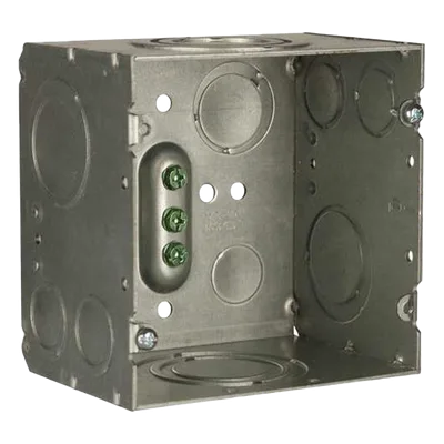 Caja de Conexión Cuadrada / Acero Soldado / 4.69 x 4.69 in / Profundidad 3-1/4 in (82.55 mm) / 66.7 in³ / Entradas 1/2" a 2" / UL Listed