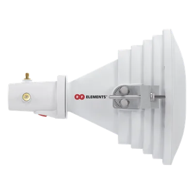 Antena Sectorial Horn / 45° Asimétrica / 17 dBi / 4.9-6.4 GHz / RP-SMA / Sin Lóbulos Laterales