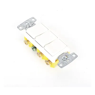 Interruptor Residencial / 15 A / 120 V CA / 3 Polos Unipolares / Cableado Lateral / 49 pies