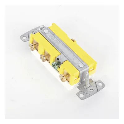 Interruptor Residencial / 15 A / 120 V CA / 3 Polos Unipolares / Cableado Lateral / 49 pies