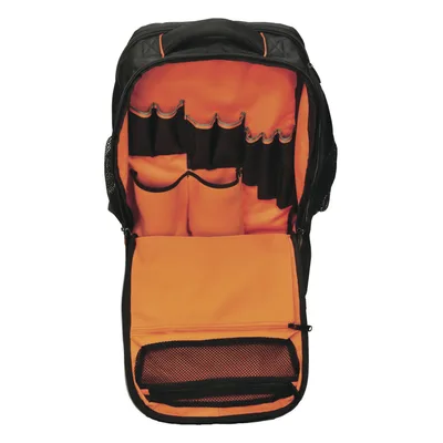 Mochila para herramientas y computadora portátil Tradesman Pro™ en poliéster negro con 25 bolsillos (No incluye herramientas).