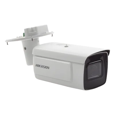 Bala IP 4 Megapixel / Lente Mot. 2.8 - 12 mm / 50 mts IR EXIR / IK10 / Reconocimiento Facial / WDR 140 dB / DeepinView / Búsqueda por Atributos / Heat Map / ACUSENSE / Micro SD