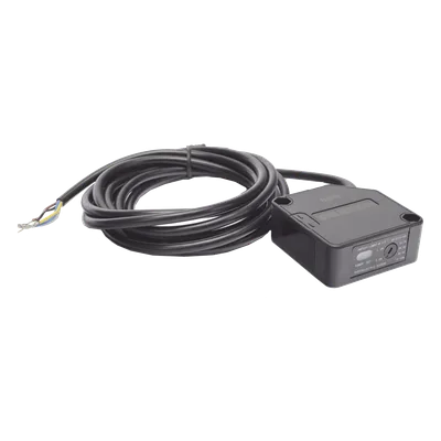 Fotocelda Infrarroja / Alcance 10 m (33 ft) / Alimentación 12-24 VCC / Contactos NC-NO / IP54