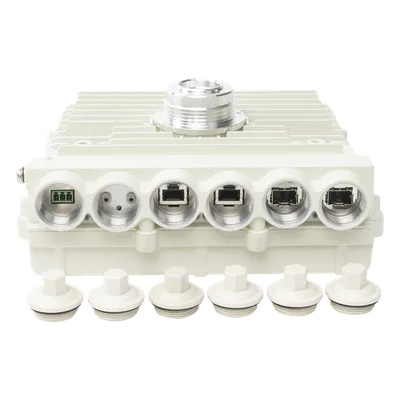 Radio 70/80 GHz / 2 Gbps Full Duplex / 71-76 GHz y 81-86 GHz FDD / 4 Puertos GbE / Rango Extendido