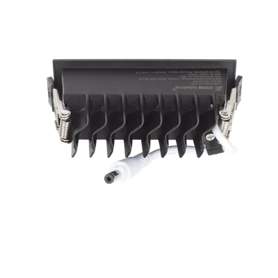 Reflector Empotrable LED / 6 W / 420 lúmenes / 6000 K Luz Fría / Haz 45° / IP20 / 50000 hrs