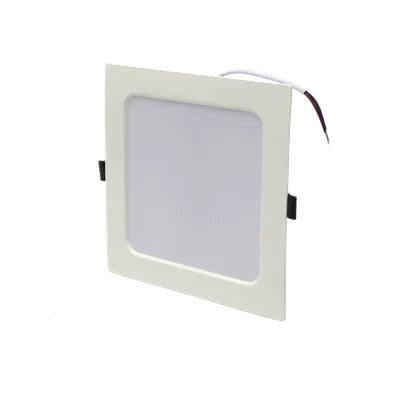 Spot LED Empotrable Cuadrado / 15 W / 1200 lúmenes / Luz Fría 6000 K / Ángulo 120° / IP20 / 17.5 x 17.5 cm (6.9 x 6.9 in)
