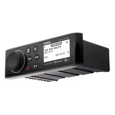 Sistema de Audio Marino / Pantalla LCD Monocroma 2.6" / Multi-Zone 2 Zonas / Potencia Pico 200 W / Bluetooth y ANT / IPX7 / Compatible SiriusXM y DAB+