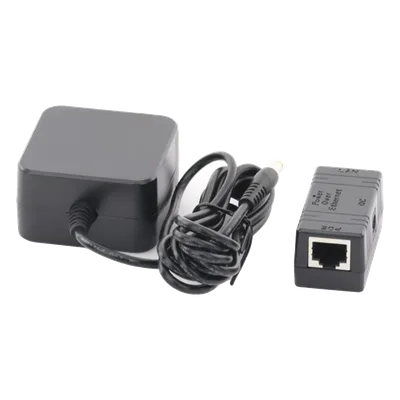 Inyector PoE / 10/100 Mbps / 2 x RJ45 / 18 VDC 660 mA / 90-264 VAC / LED Estado / 51 x 25 x 26.5 mm