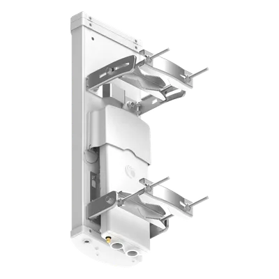 Antena sectorial / 90° / 18 dBi / 5.9-7.1 GHz / MU-MIMO 4x4 / 2.19 x 0.94 x 0.60 ft / IP65